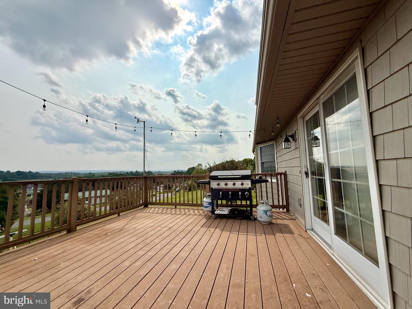 946 Skyview Dr Property Photo 6