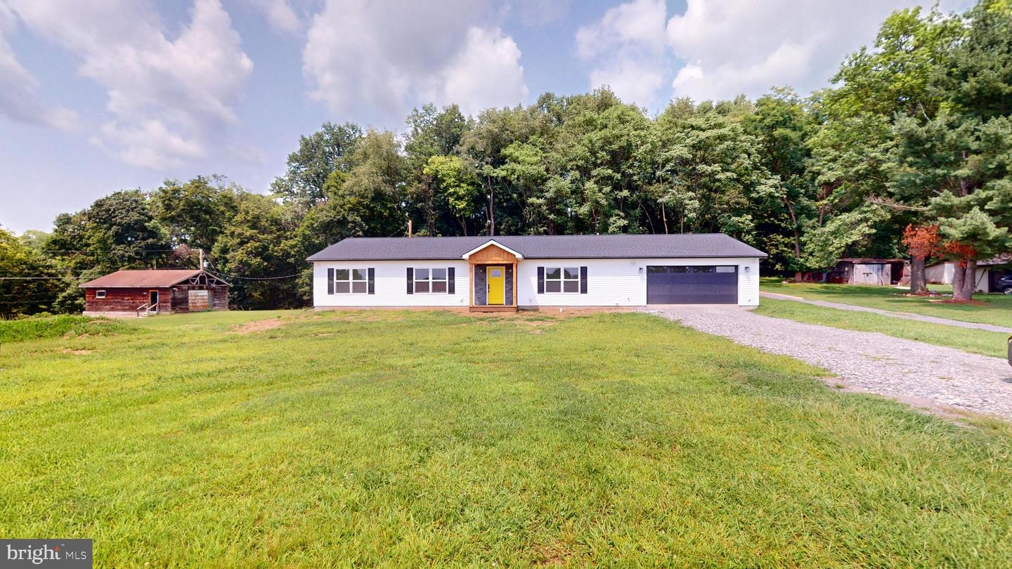 78 Dans Ln Property Photo 1