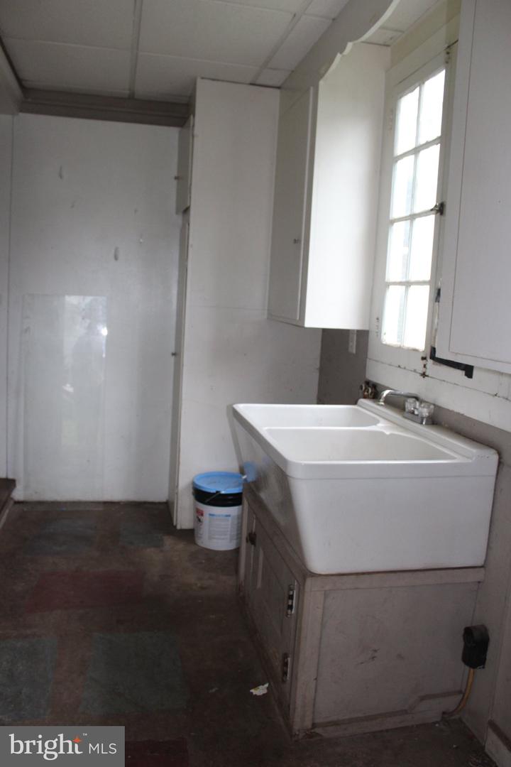1251 Market St Property Photo 3