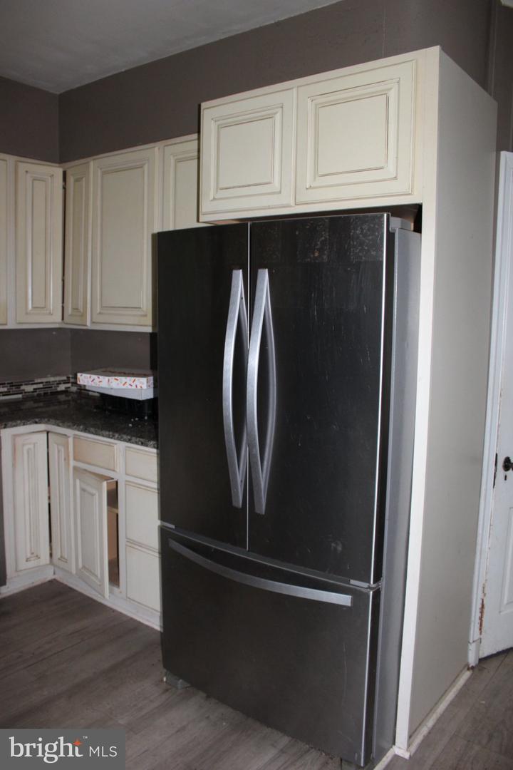 1251 Market St Property Photo 6