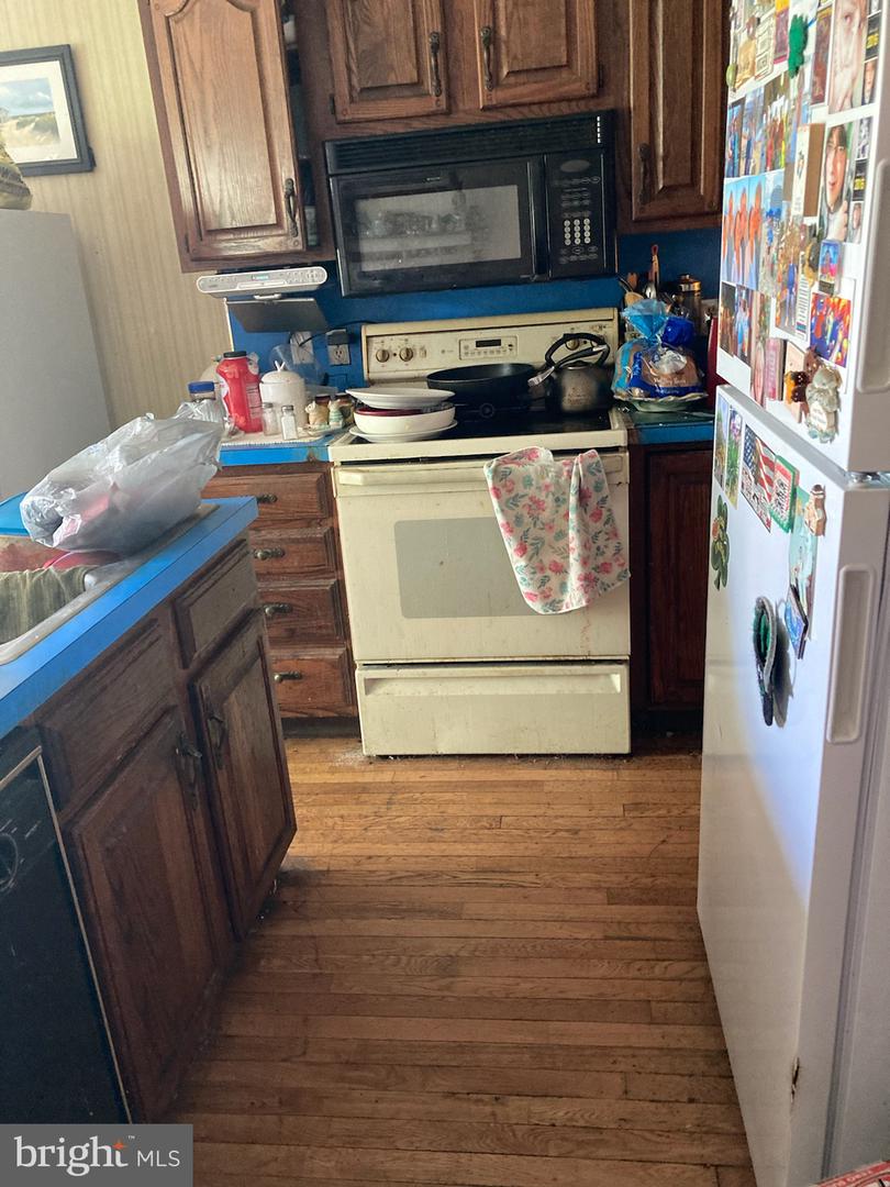 636 Scott St Property Photo 20