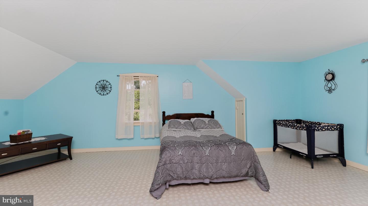 275 Rakers Ln Property Photo 48