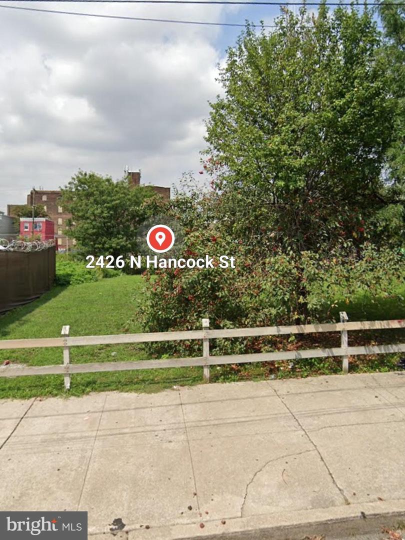 2426-30 N HANCOCK ST Property Photo 1