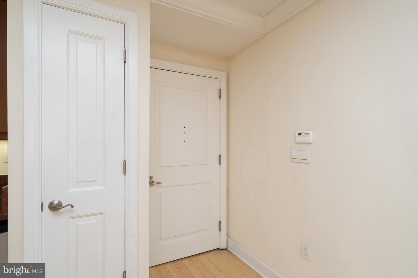 1701-15 Locust St #1417 Property Photo 8