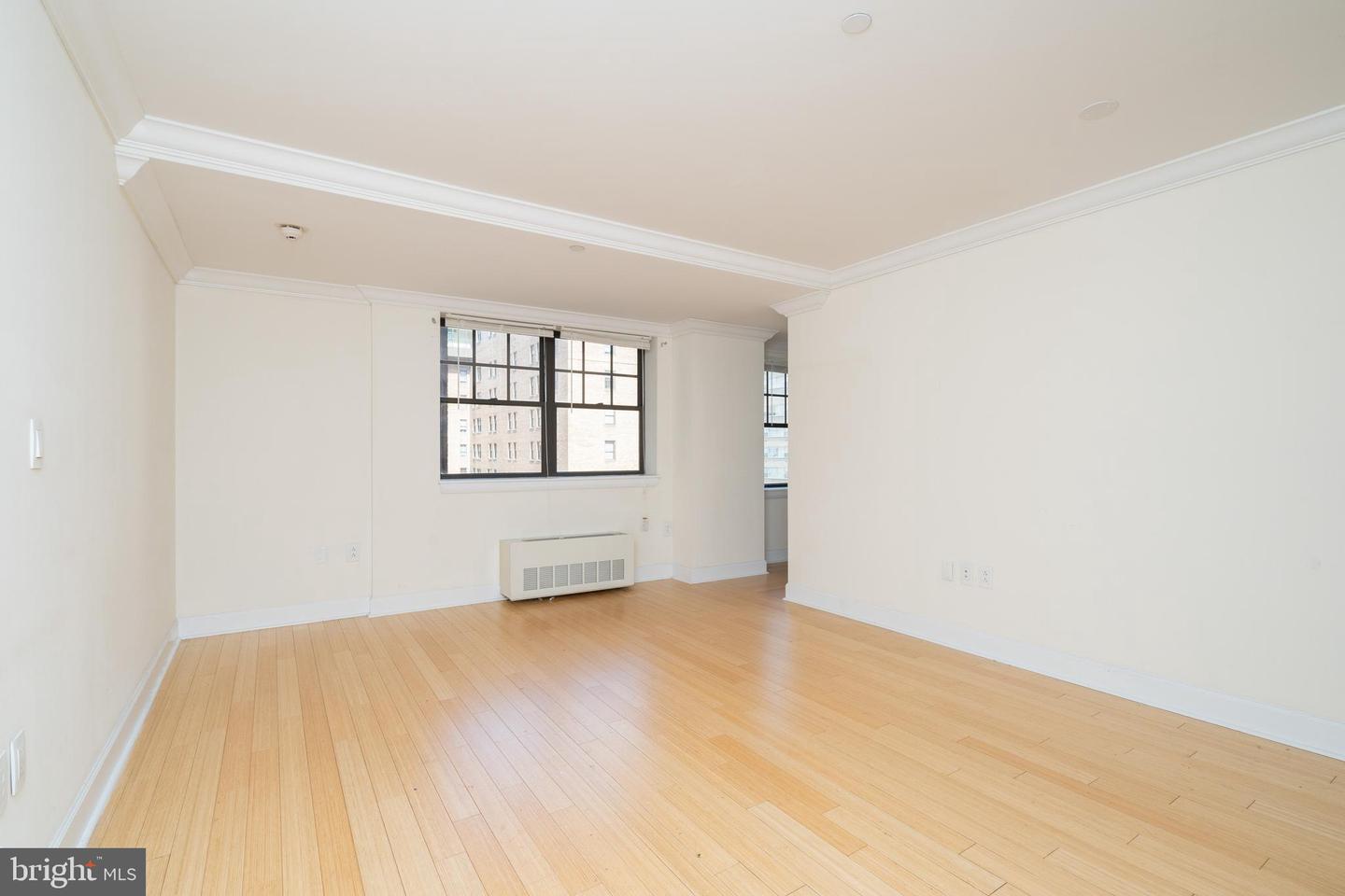 1701-15 Locust St #1417 Property Photo 29