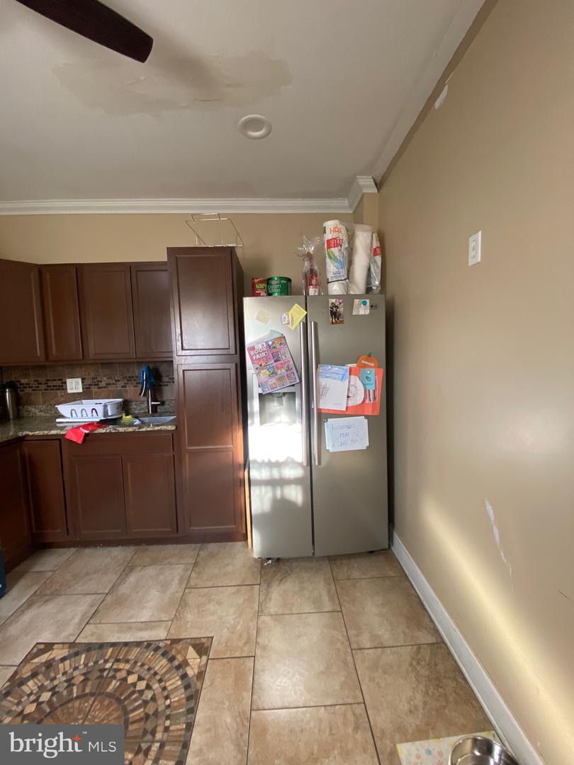 3328 A St Property Photo 16