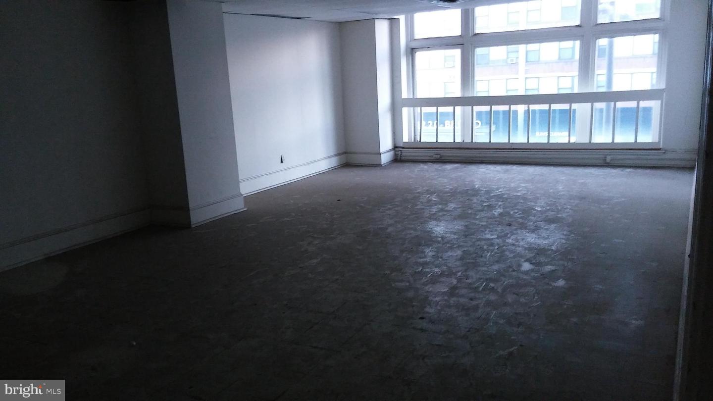 1227-29 N Broad St Property Photo 29