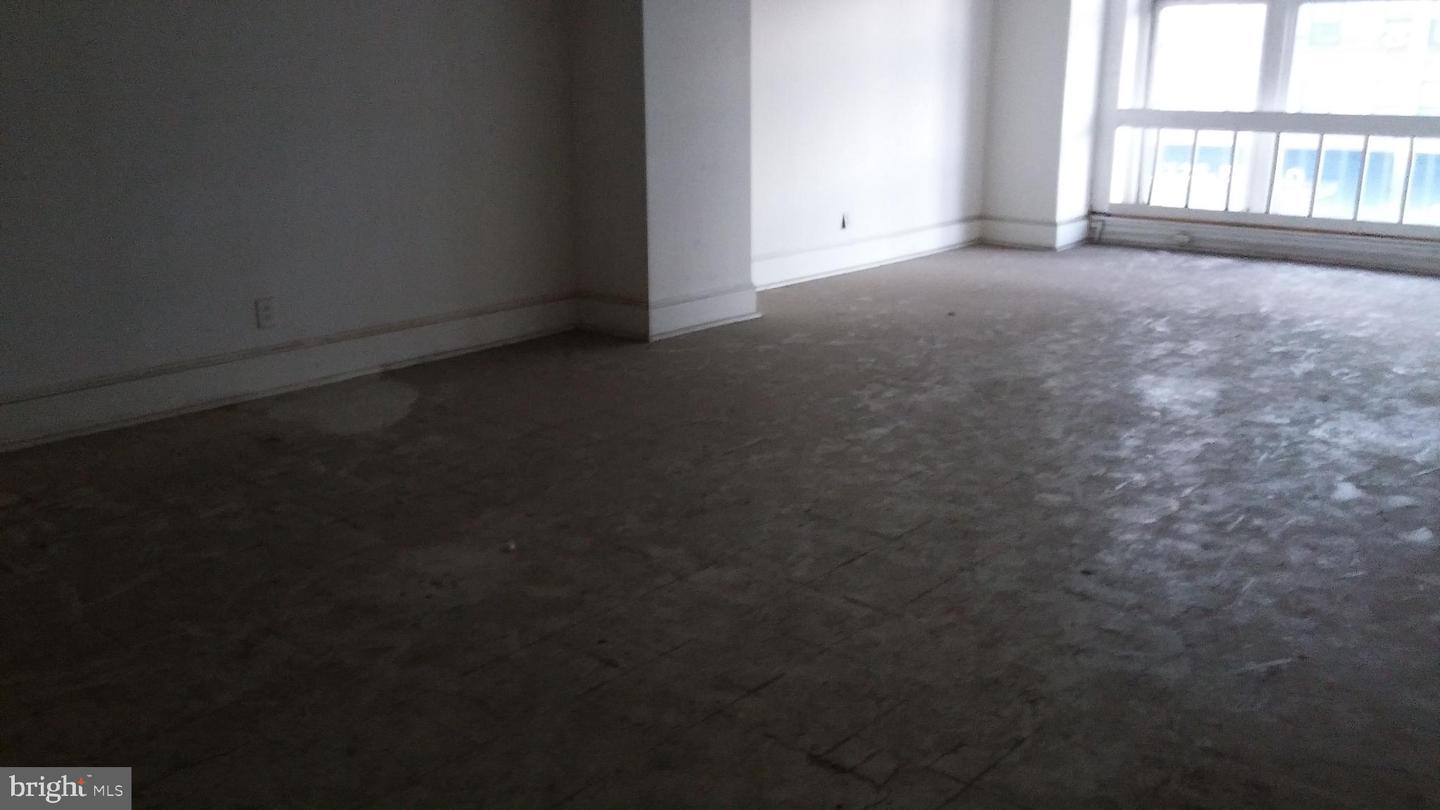 1227-29 N Broad St Property Photo 30