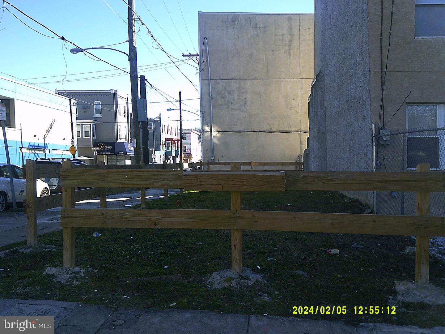2561 N 11th St Property Photo 4