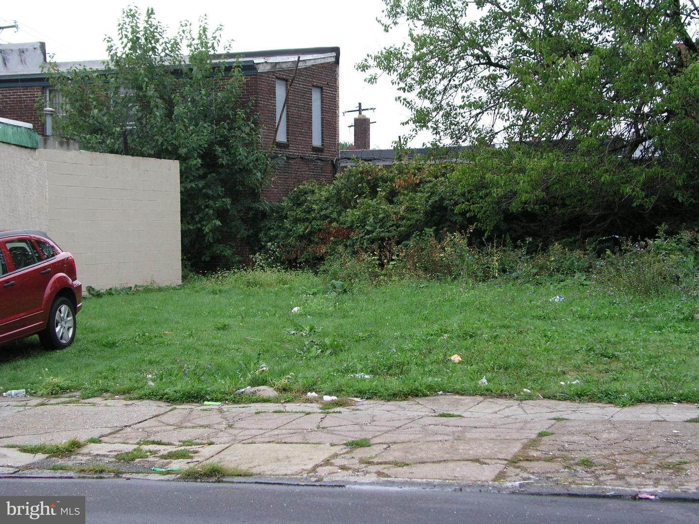 1626 Margaret St Property Photo 2