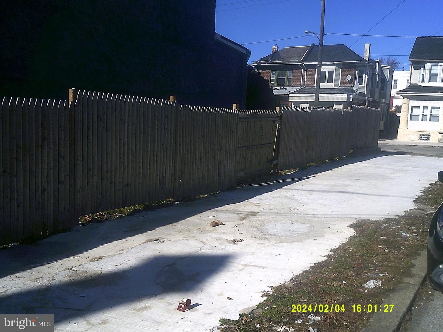 1500 W Nedro Ave Property Photo 3