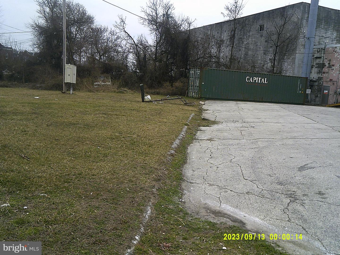1900 W Rockland St Property Photo 1