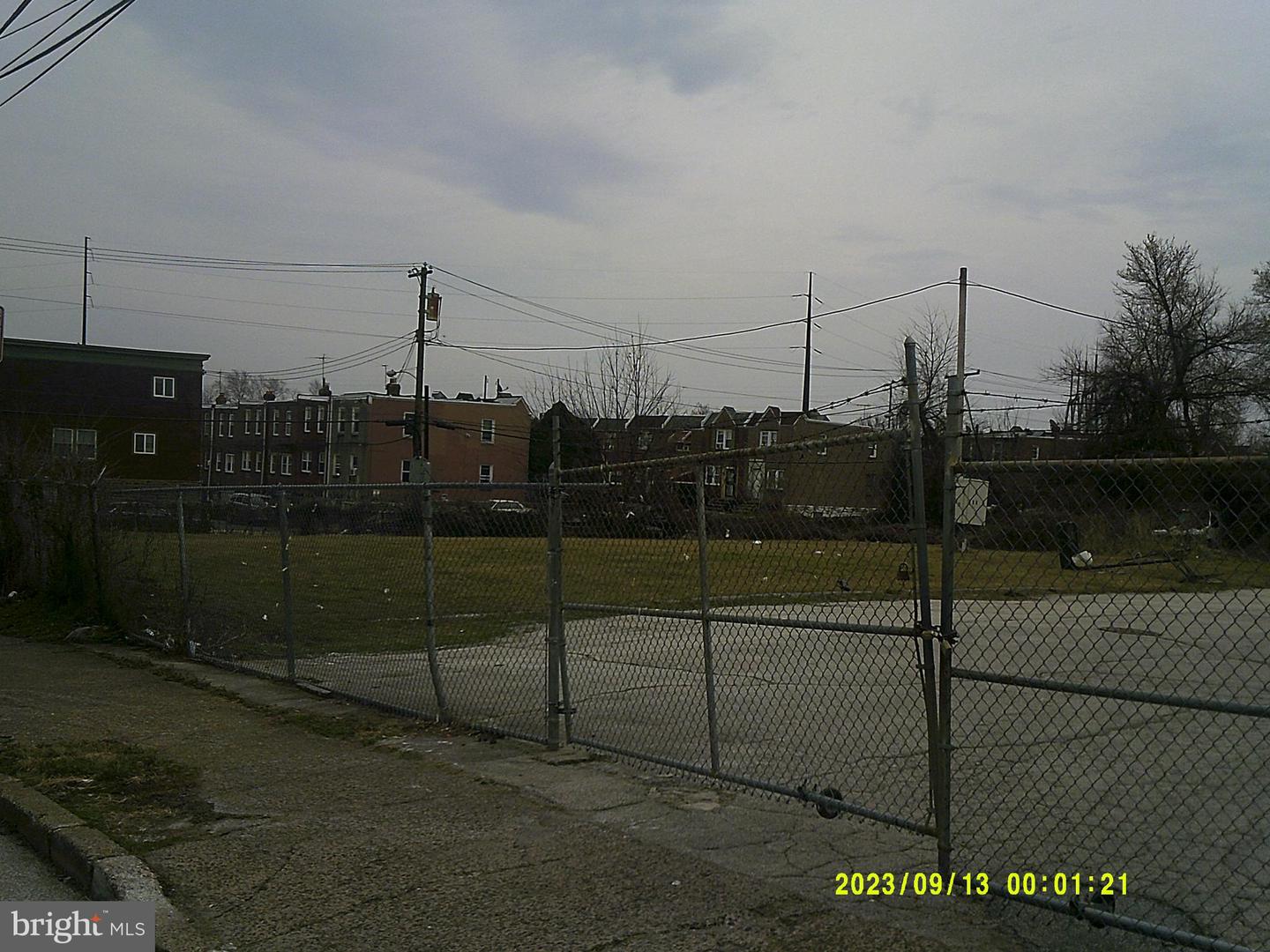 1900 W Rockland St Property Photo 9