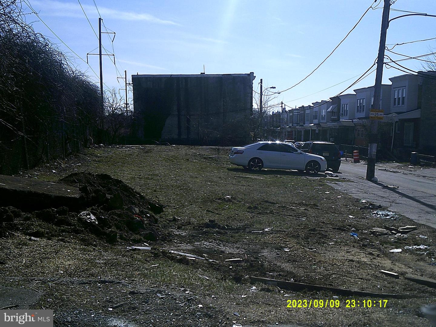 638 W Rockland St Property Photo 3