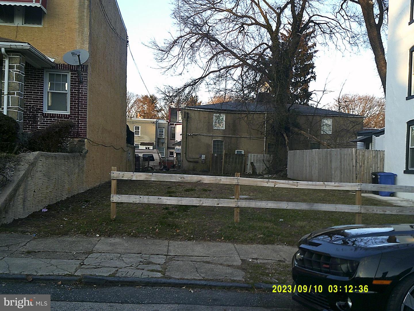 4995 SHELDON ST Property Photo 1