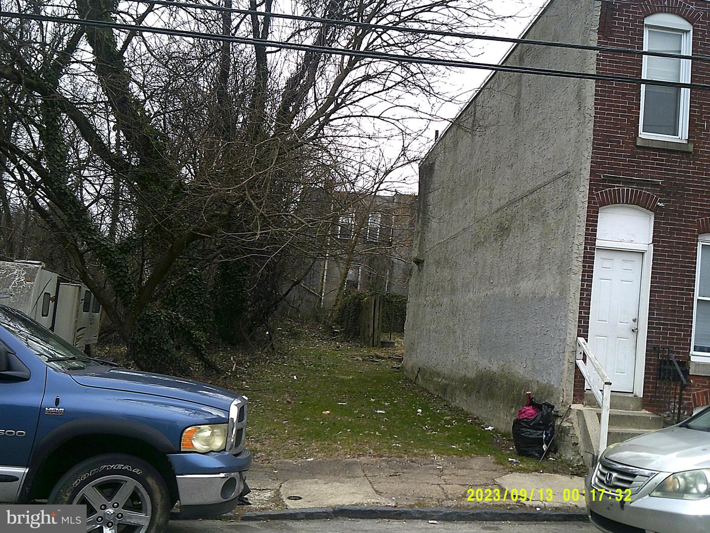 4950 Wakefield St Property Photo 4