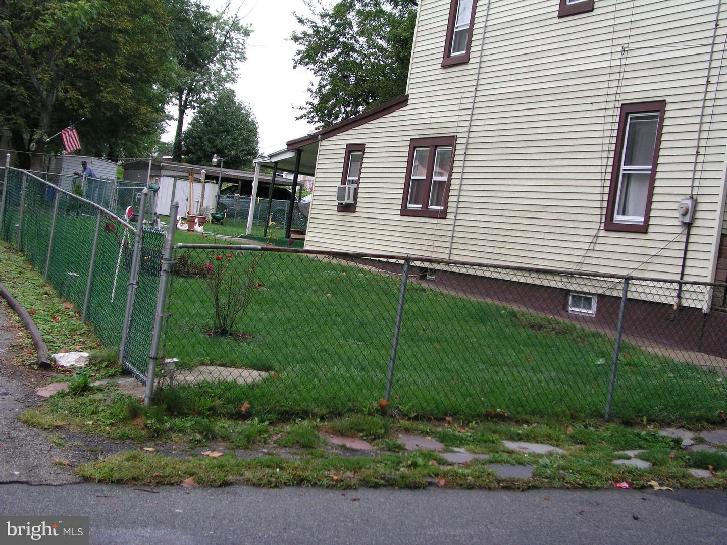4128 Welsh Rd Property Photo 1