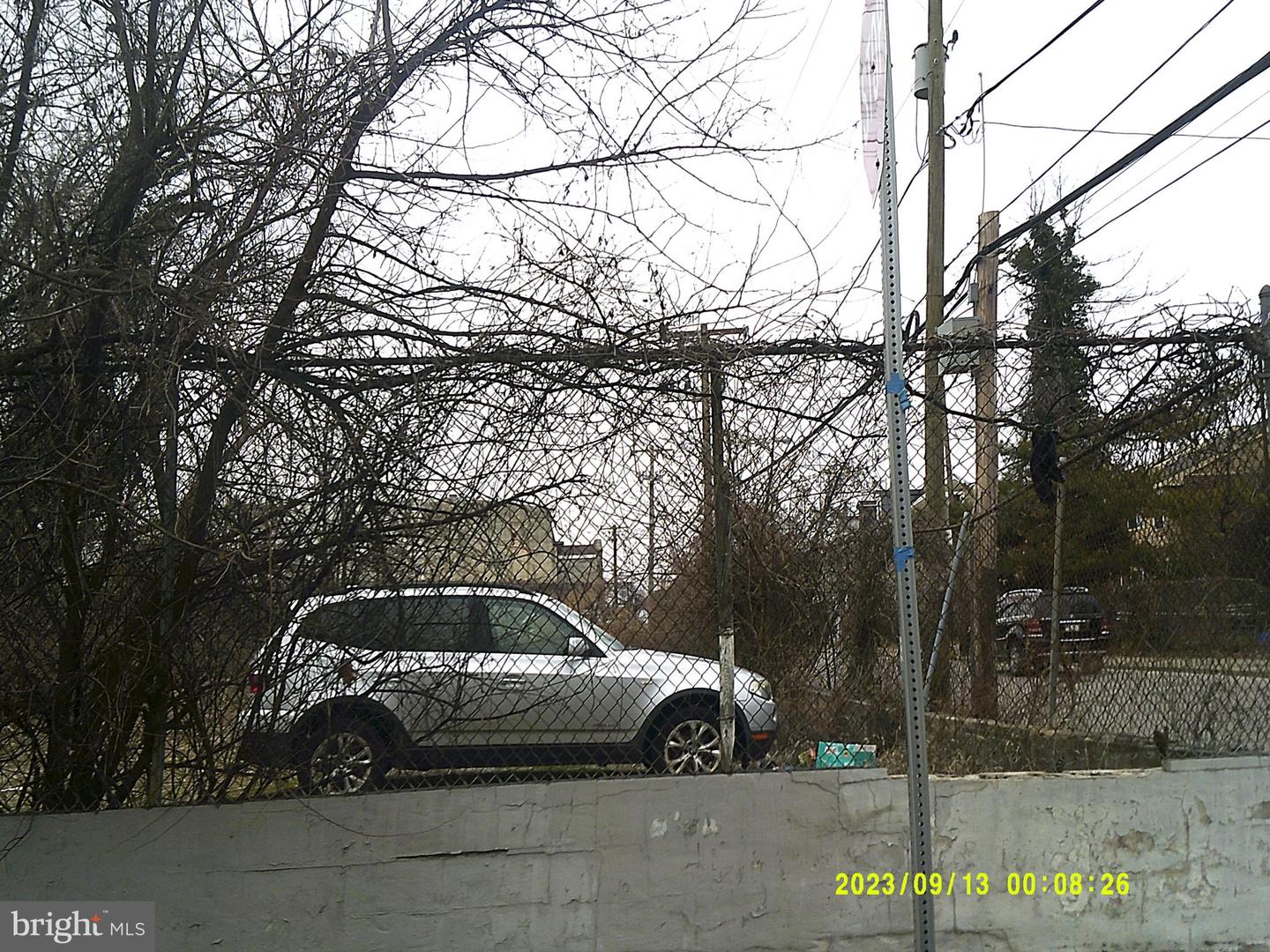 101 E Wister St Property Photo 2