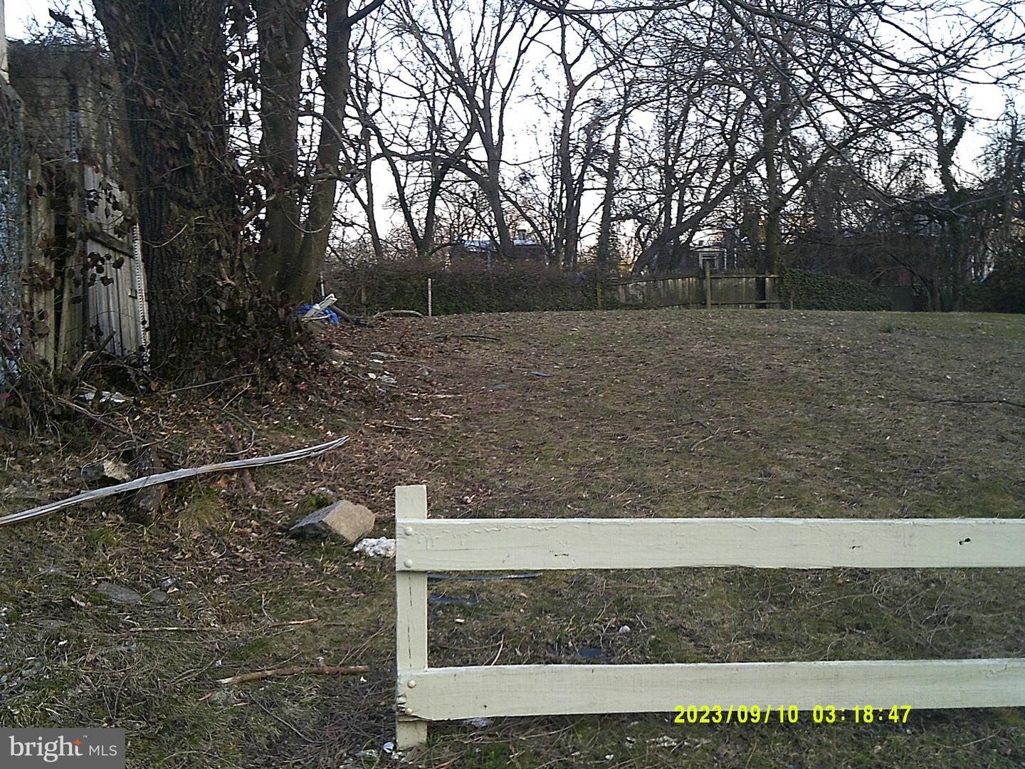 92 E Wister St Property Photo 3