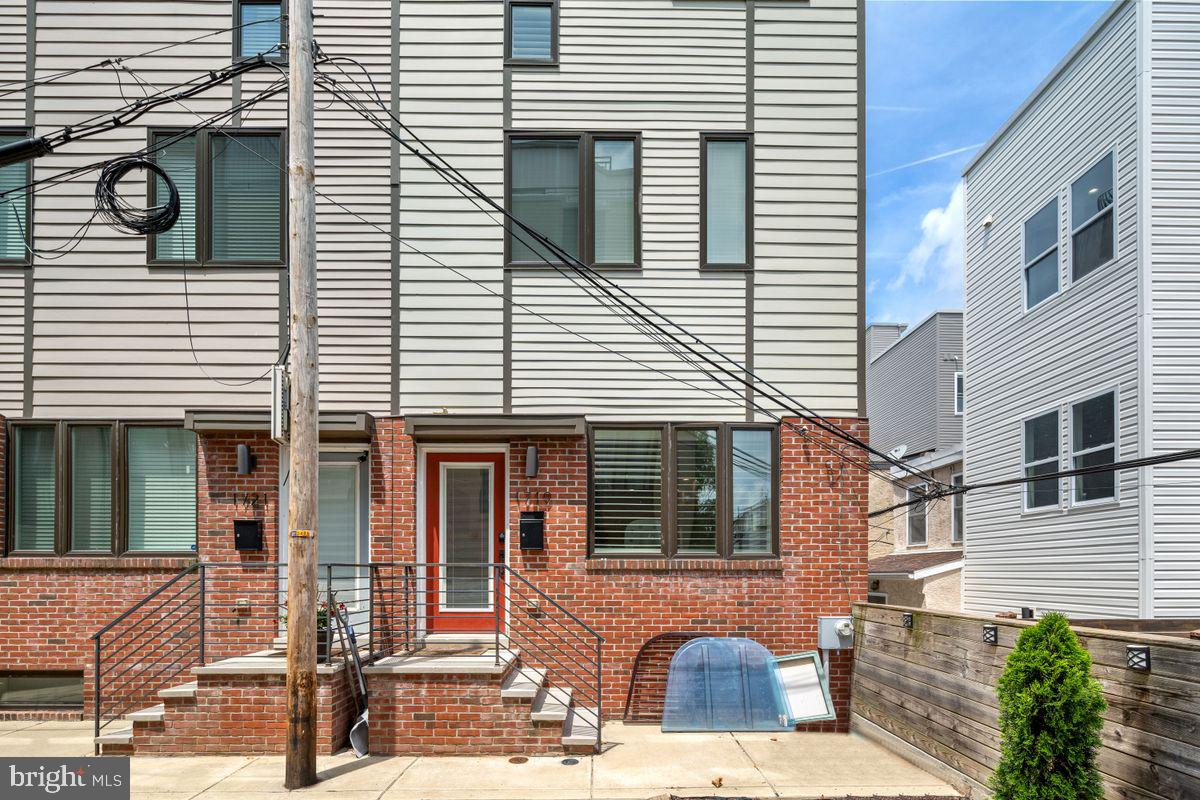 1719 Erdman St Property Photo 1