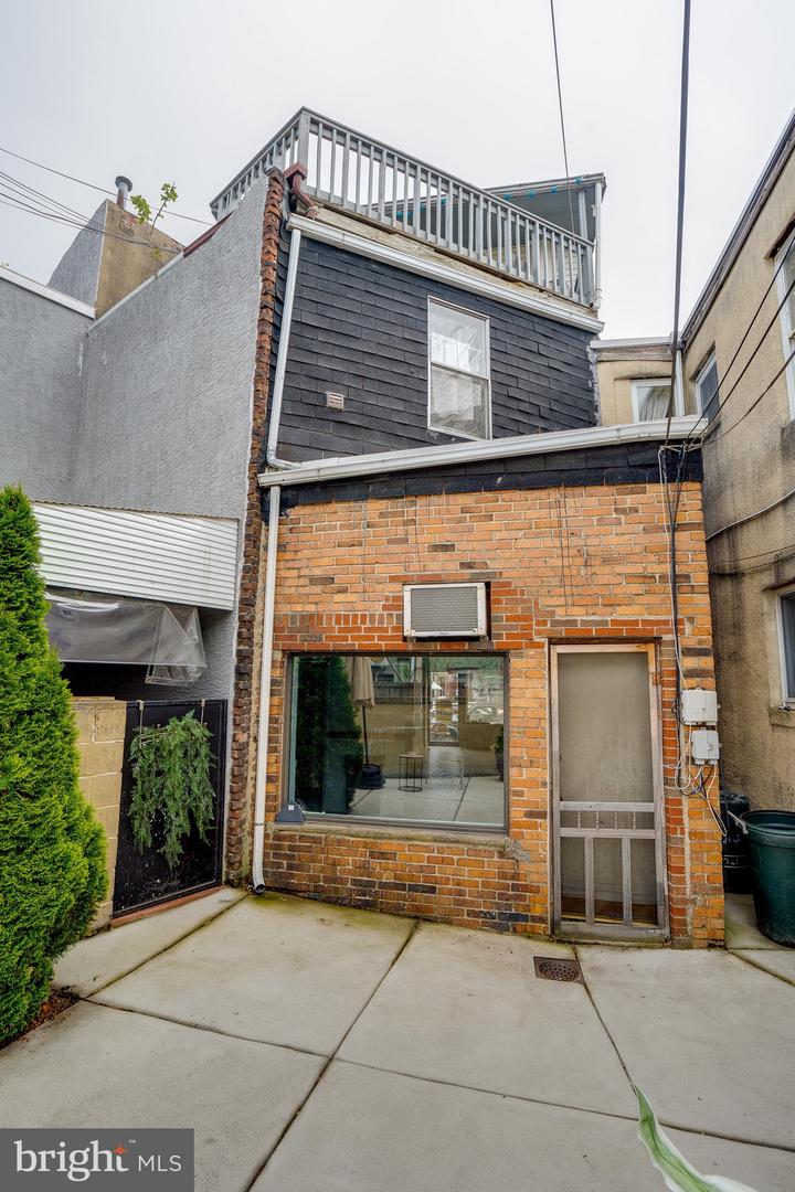 1307 Mifflin St Property Photo 36