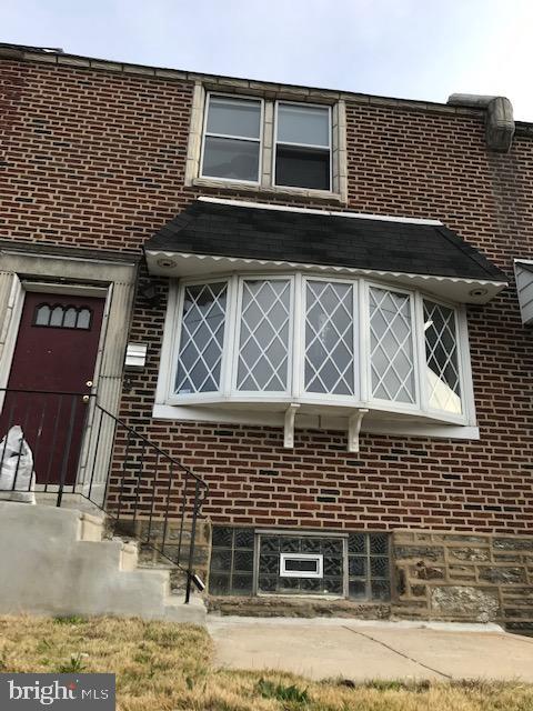 1127 E Cheltenham Ave Property Photo 1
