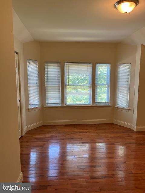 1647 N Marshall St Property Photo 9