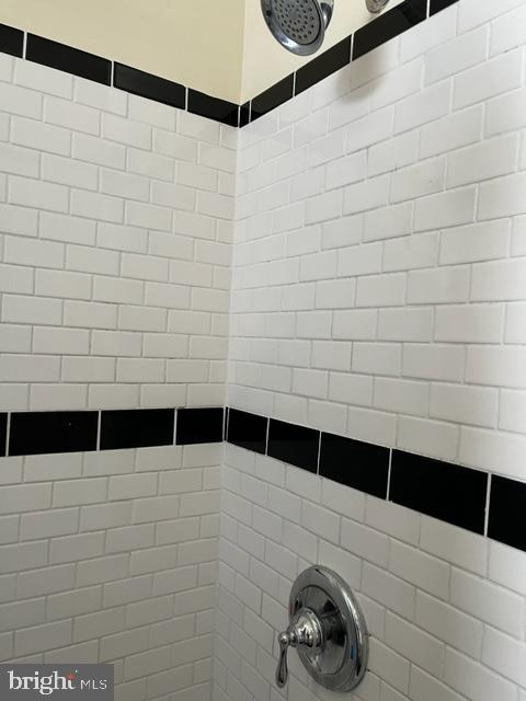 1647 N Marshall St Property Photo 11