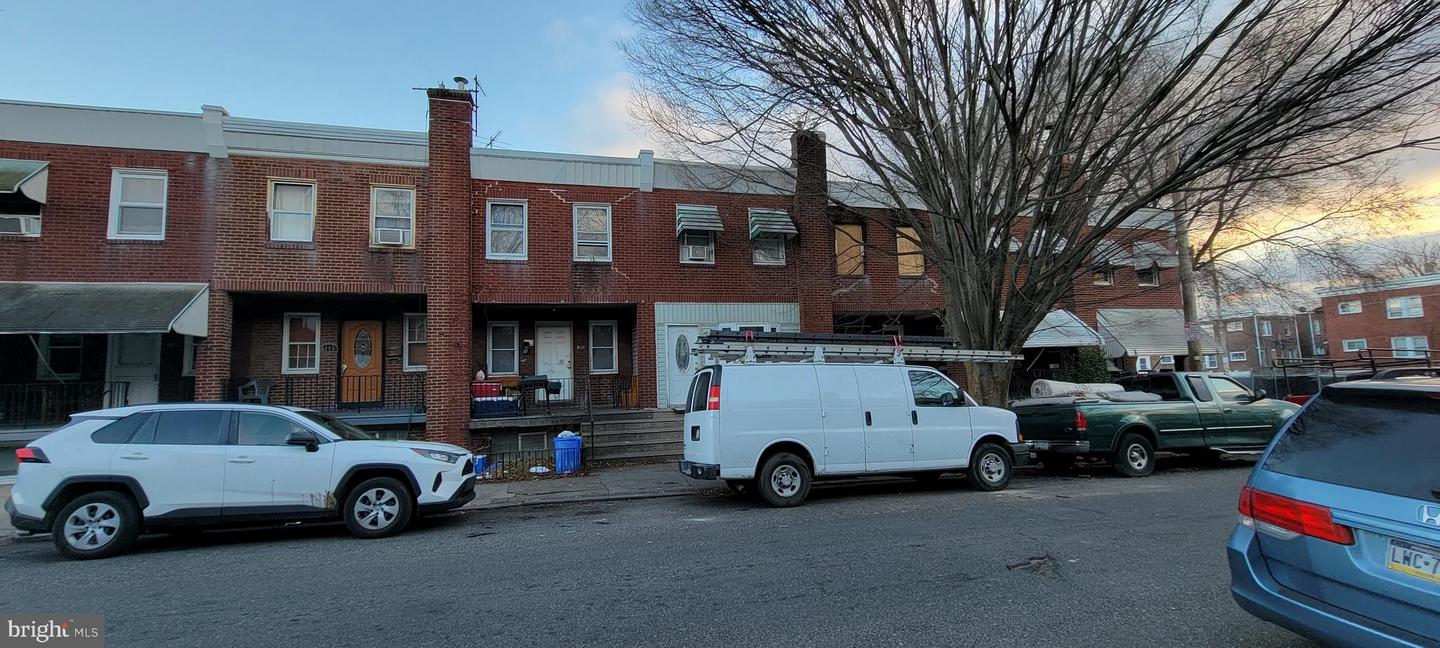 5211 Hawthorne St Property Photo 1