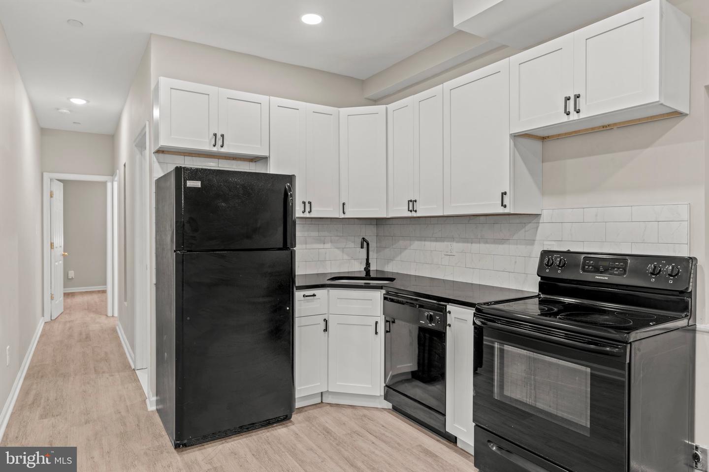 1433 W Norris St #a Property Photo 1