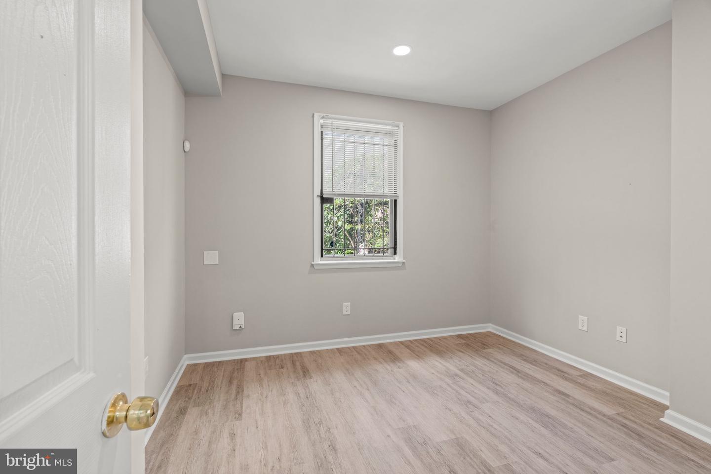 1433 W Norris St #a Property Photo 10
