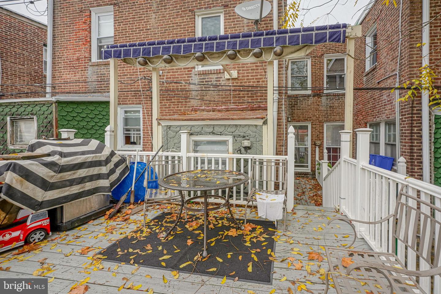 4822 Knox St Property Photo 19