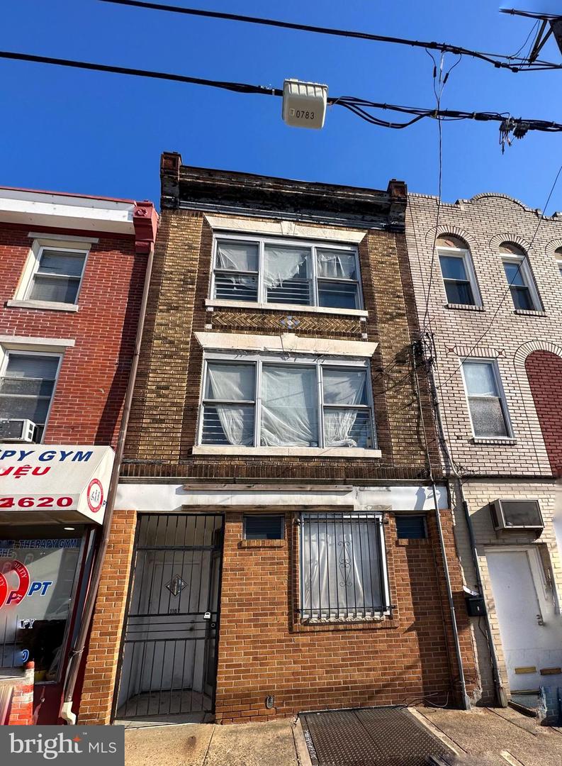 1107 E PASSYUNK AVE Property Photo 1