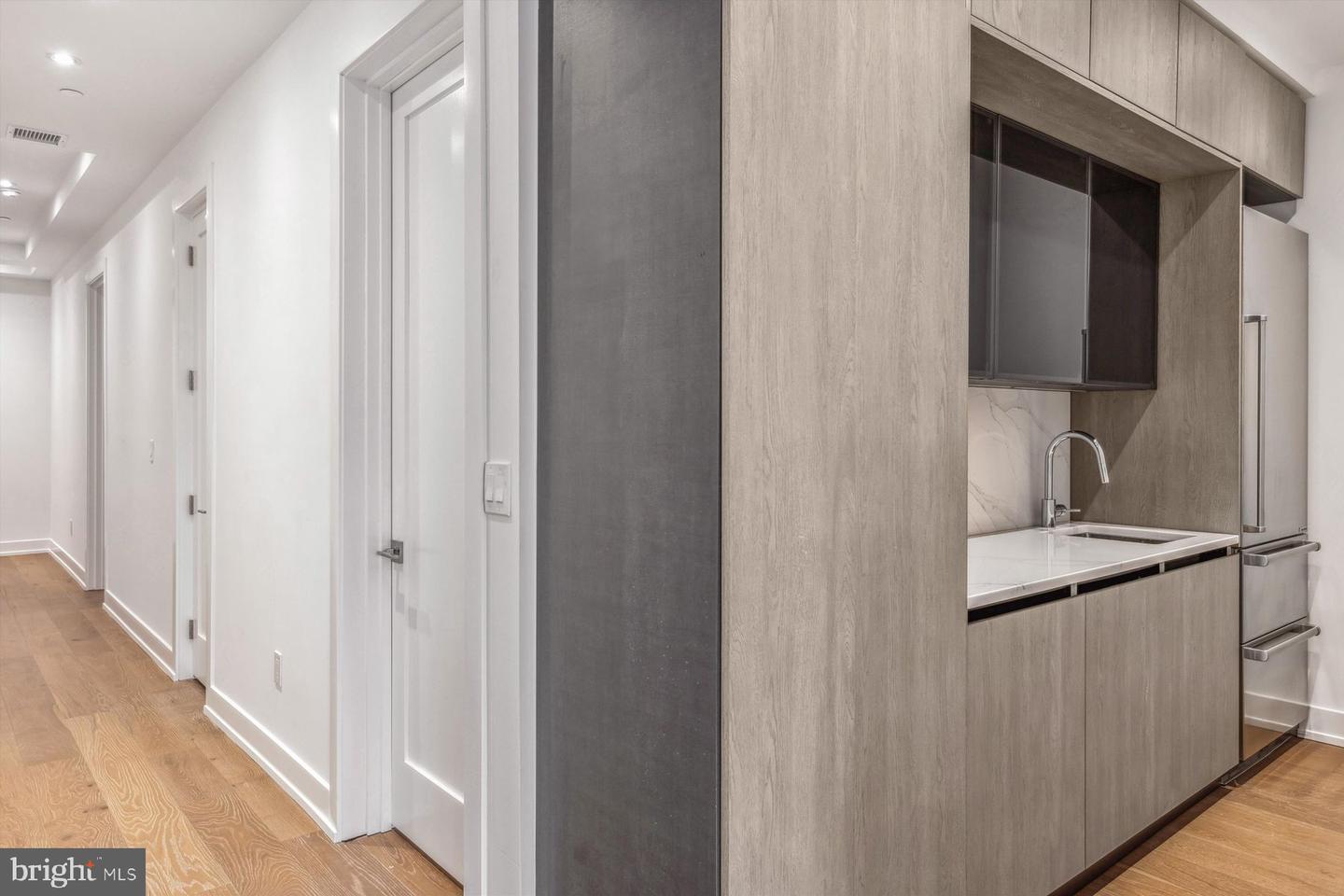 124 N 2nd St #ph Property Photo 42