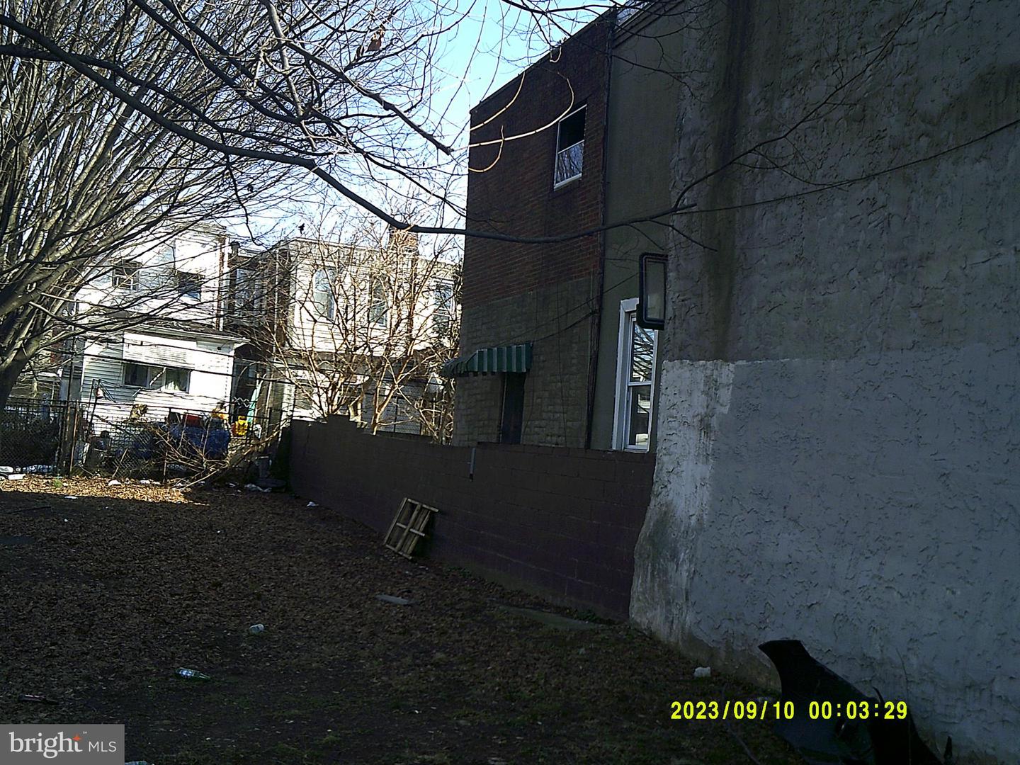 3757 N 7th Property Photo 4