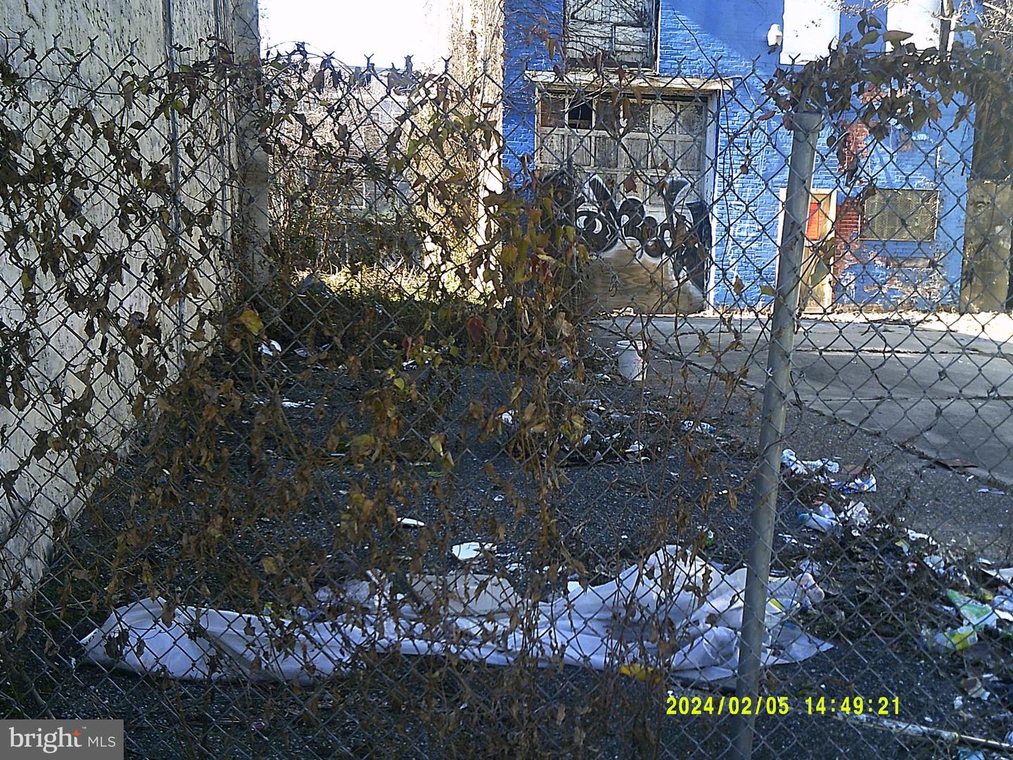 1434 Hopeland Road N 15th St Property Photo 1