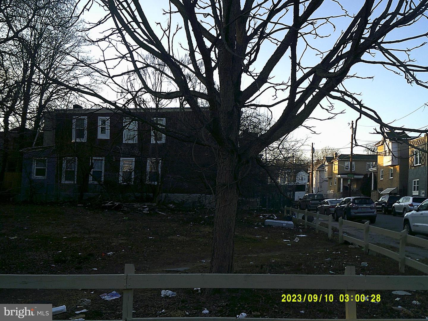 865 E Chelten Ave Property Photo 3