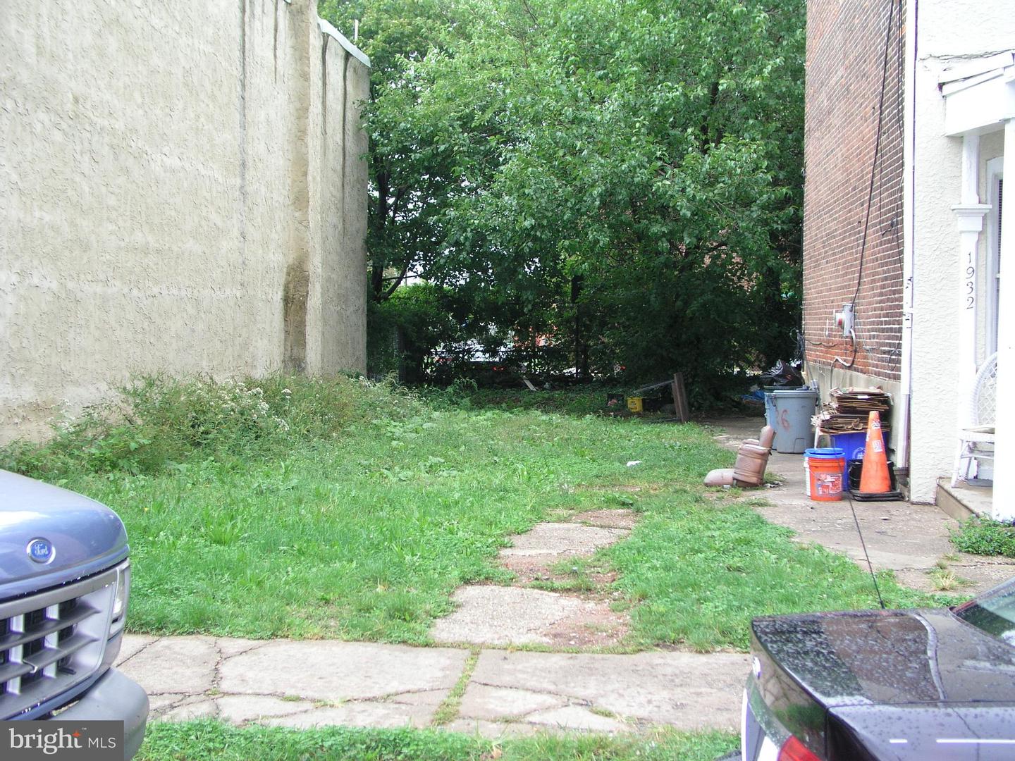 1934 Harrison St Property Photo 1