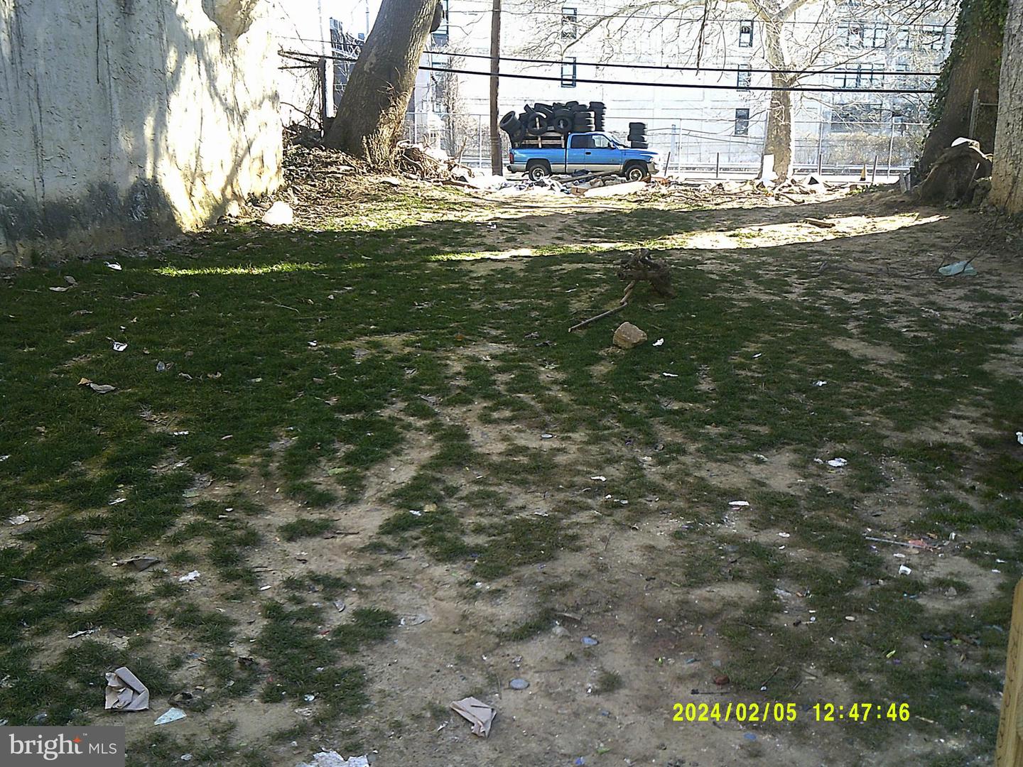 2741 N Hicks St Property Photo 3