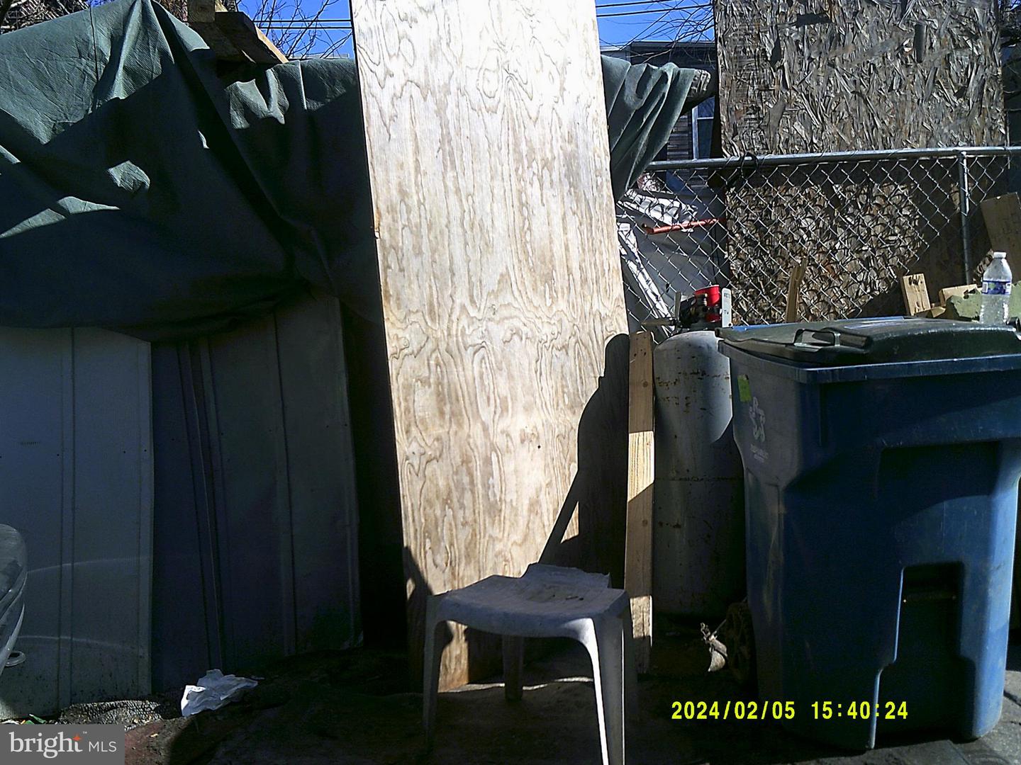 2811 N HOPE ST Property Photo 1