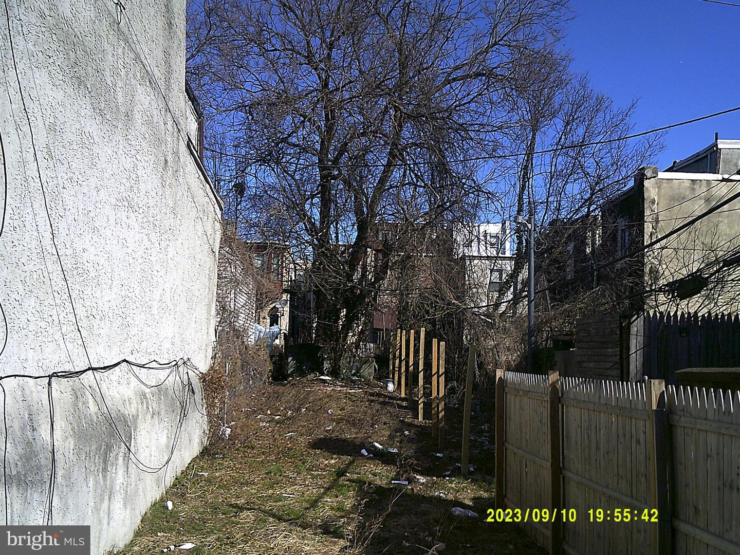 1715 W Pacific St Property Photo 5
