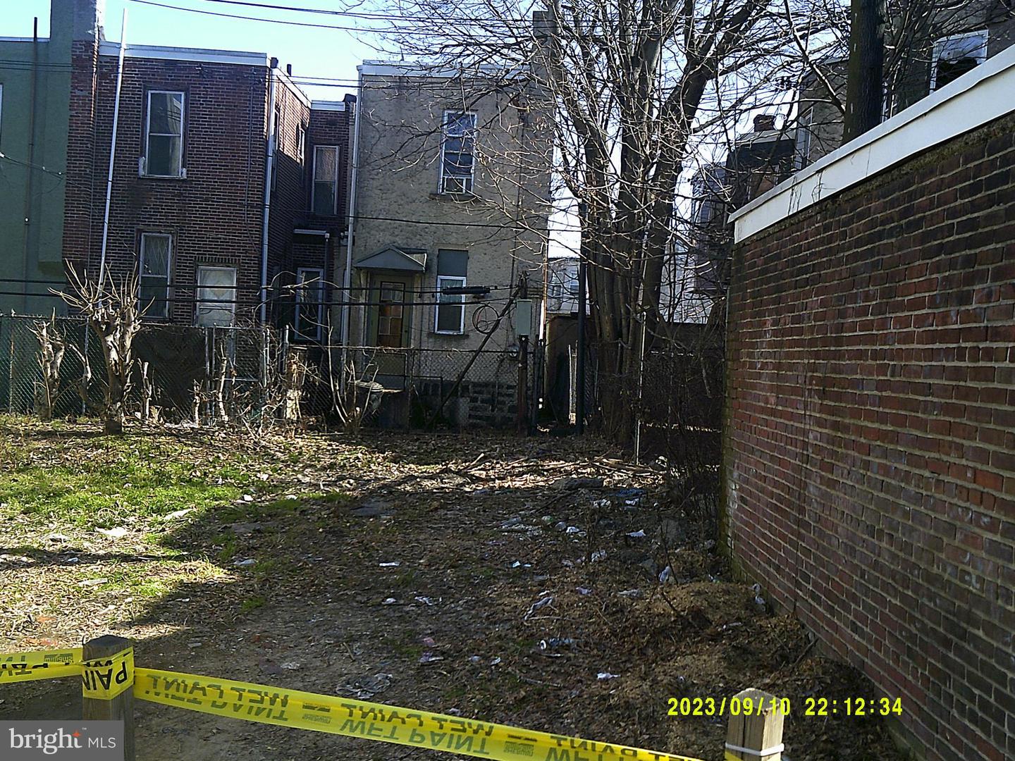 211 N Ruby St Property Photo 4