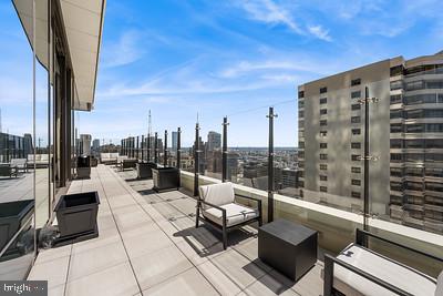 1911 Walnut St #3703 Property Photo 14