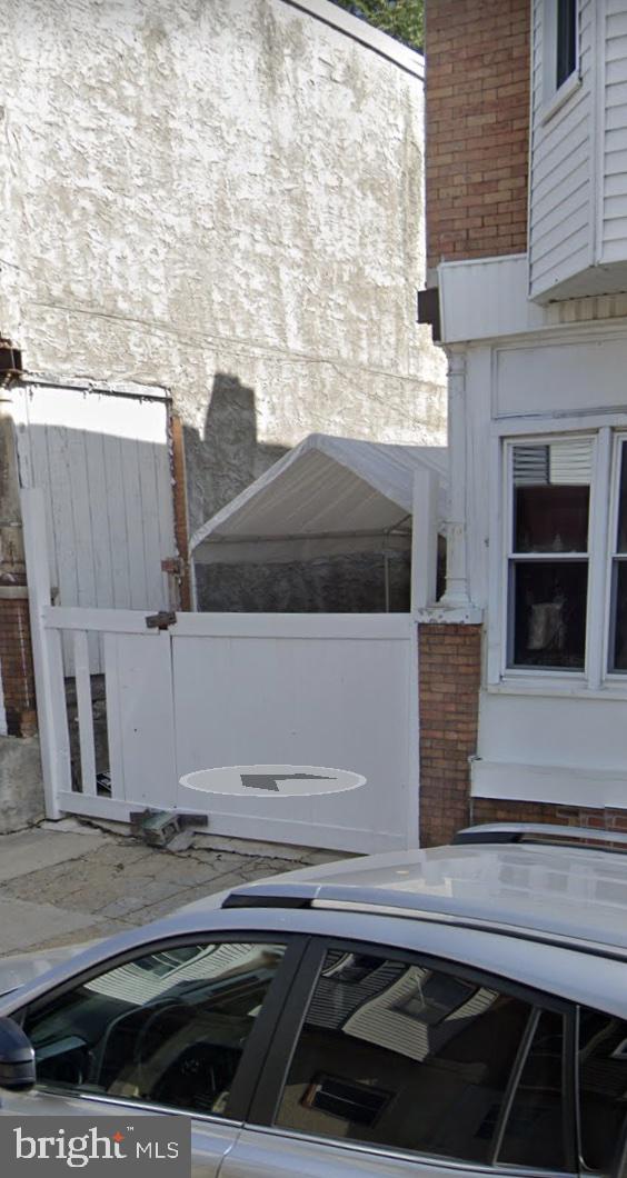 2029 S Cecil St Property Photo 3