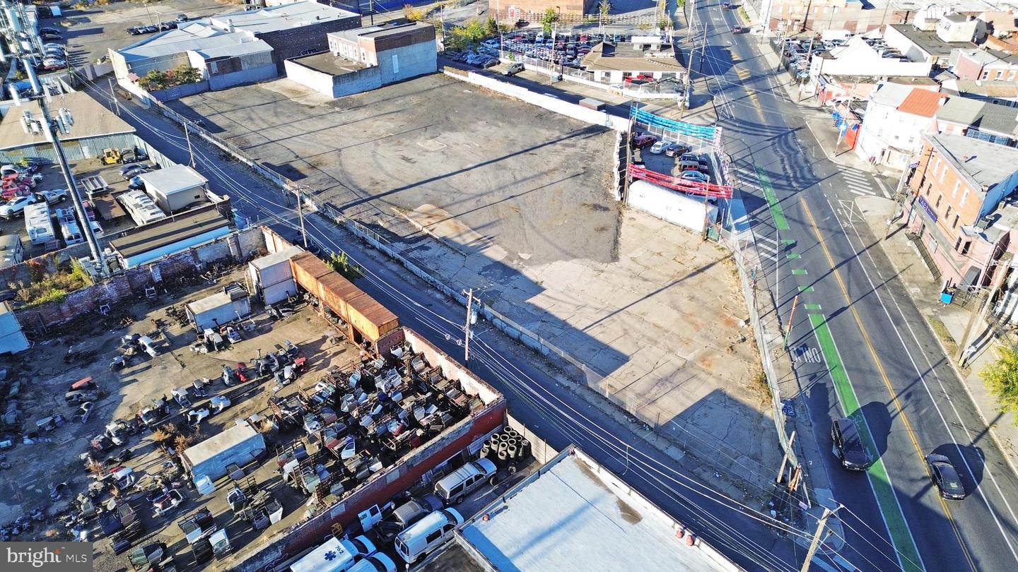 4034-80 Orchard St Property Photo 4