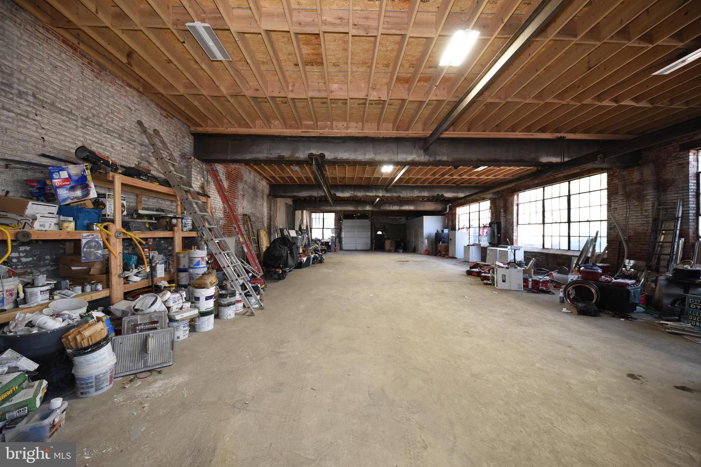 5561 Baynton St Property Photo 14