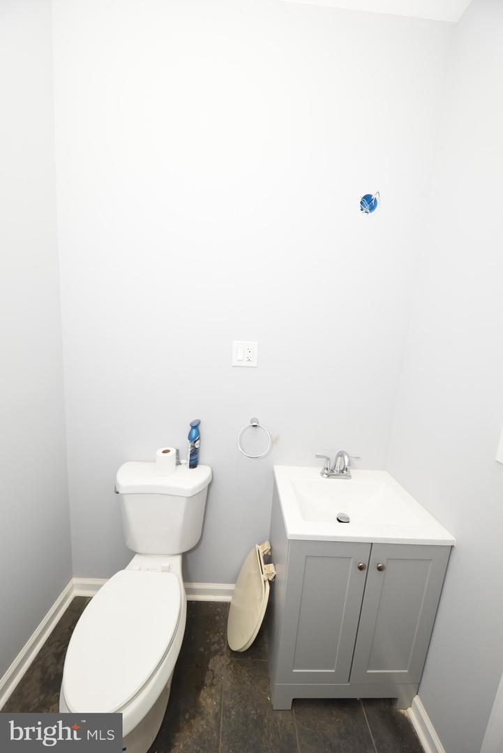 5561 Baynton St Property Photo 19