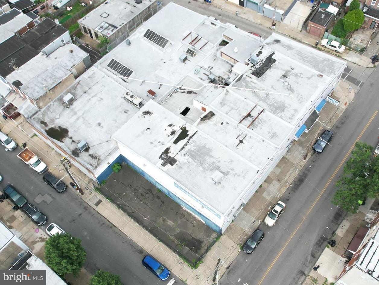 2066-80 E Tioga St Property Photo 2