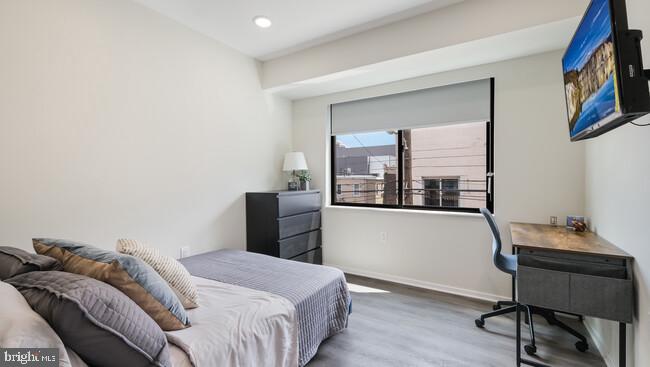 4415 Chestnut St #501 Property Photo 2