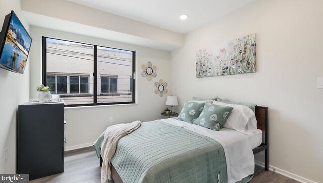 4415 Chestnut St #501 Property Photo 4